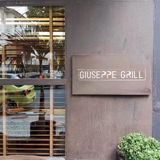 Giuseppe Grill Leblon - 22