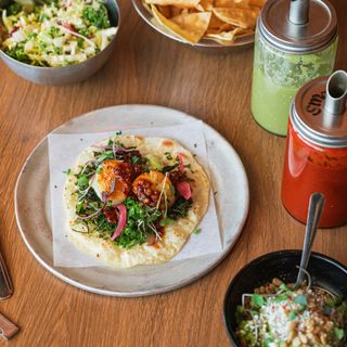 Resident Taqueria - 5