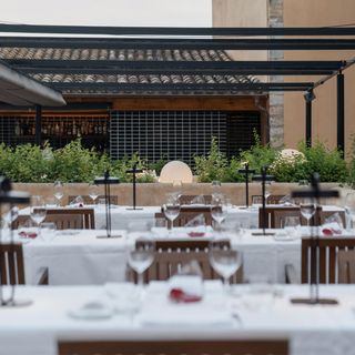 365 Restaurant - 1