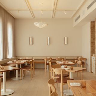 Esmay - 6