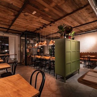 LALÚ Bistro - 8