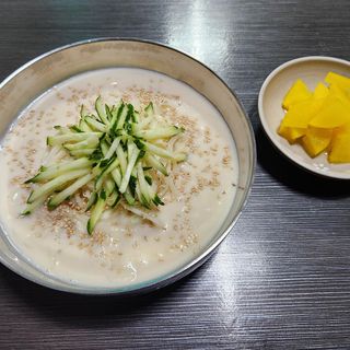 Cha Ae Jeon Halmae Kalguksu - Busan - 5