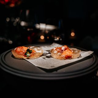 Schwitzer's Gourmet-Restaurant - 12