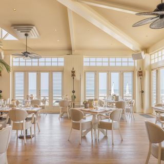 Breakers Beach House - 1