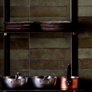 Gwen - 1