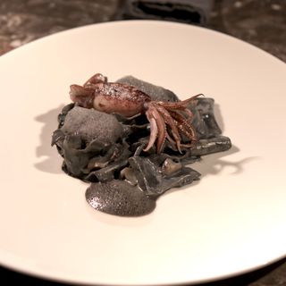Valiente Kitchen Bar - 1