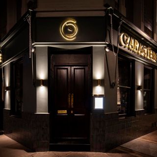 Caractère - 5