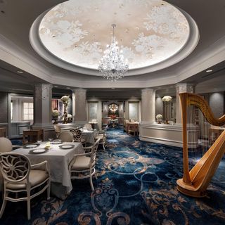 Victoria & Albert's - 4