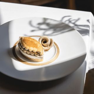 La Robe - 2