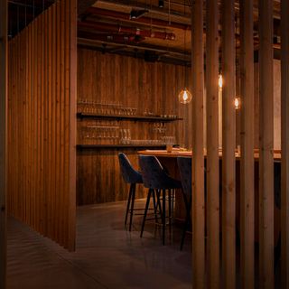 Behind - London - 1