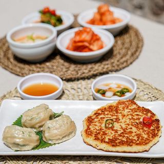 Gaeseong Mandu Koong - 13