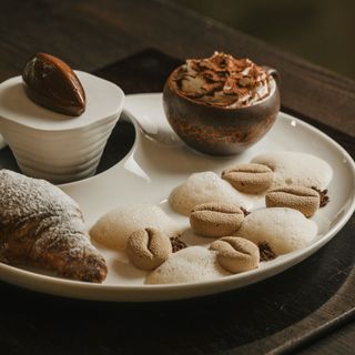 Enigma Restaurant - 3