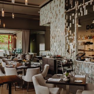 Pavillon Steak House - 8