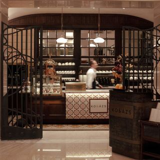 KOLLÁZS Brasserie & Bar - 5