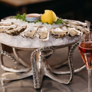 Dallmayr Bar & Grill - 4