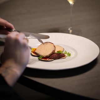Le Pavillon - 16