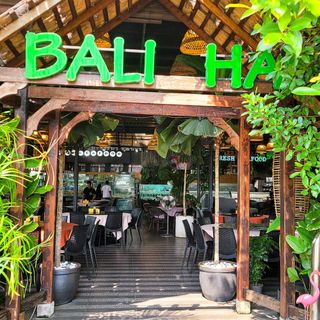 Bali Hai Seafood Market - 4