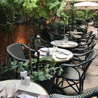 Bistrot de Paris - 8