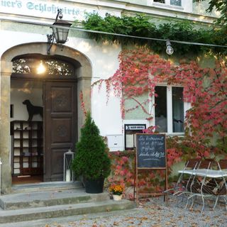Auers Schlosswirtschaft - 4