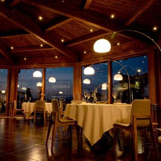 Visione Restaurant and Living - 4