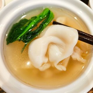 Yi Tong Lou - 2