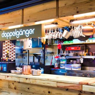 Doppelgänger Bar - 8
