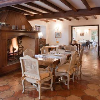 Lore Ttipia - Auberge Ostape - 7