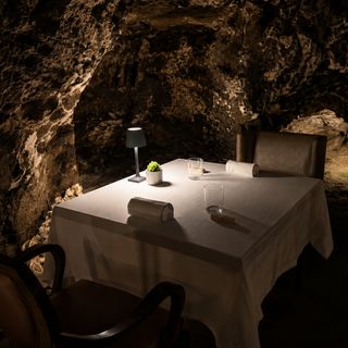 Grotto Tavern - 3