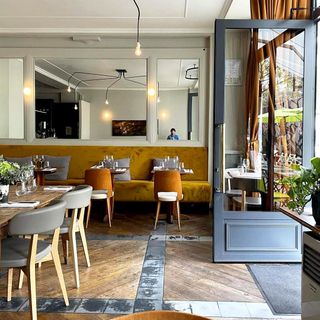 Towa - Paris - 1