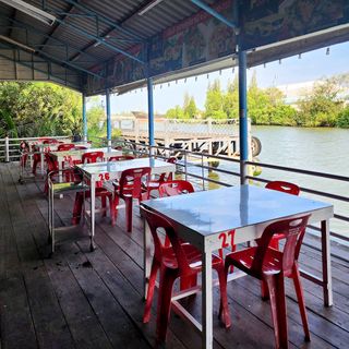 Lam Phu 2 - 4