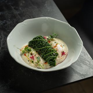 Esthiō - 8