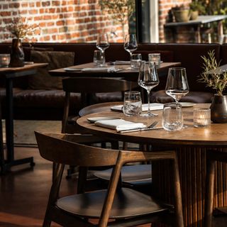 Bistro LOF - 4