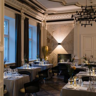 Dworek New Restaurant - 28