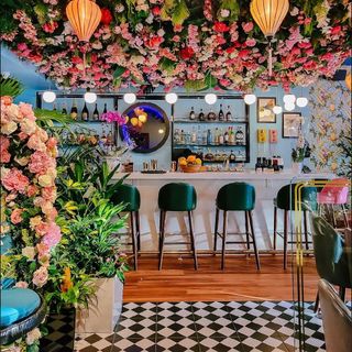 Bonjour Vietnam Bistro - 8