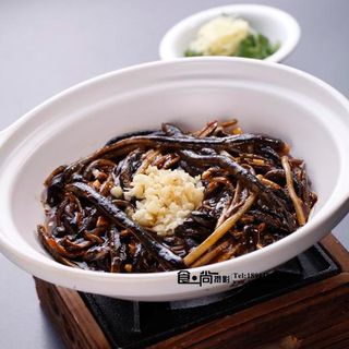 Tong Chun Yuan - 2