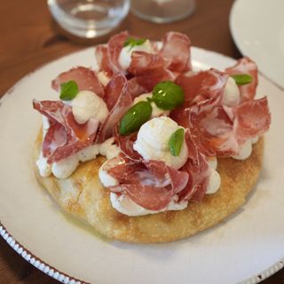 Bros' Trattoria - 9
