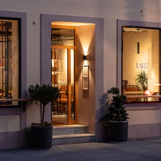 LALÚ Bistro - 1