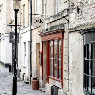 Oak - Bath - 1
