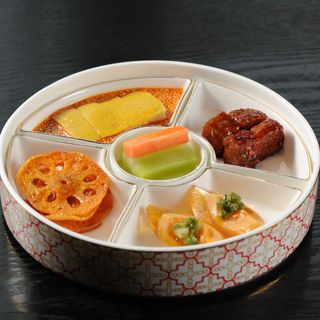 Mei's Cuisine - 4