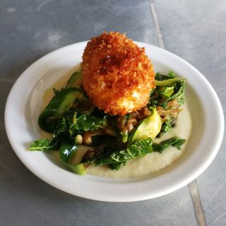 Arbequina Restaurant & Bar - 2
