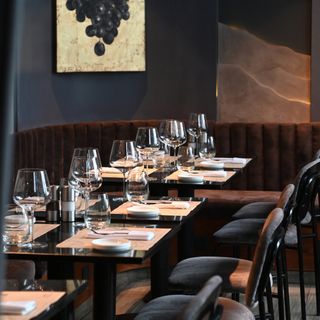 Michel Rolland Grill & Wine - 6