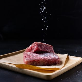 Ushi - 4
