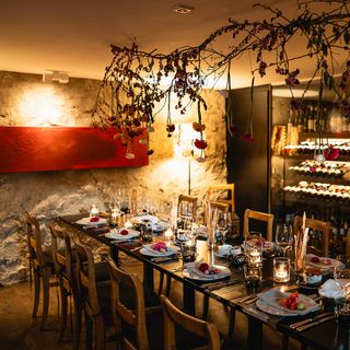 16 ART-BAR-RESTAURANT - 0