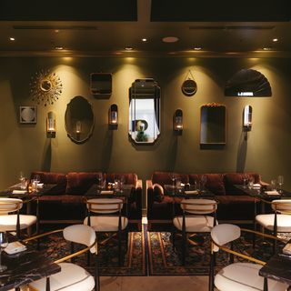 Oliver's - 12