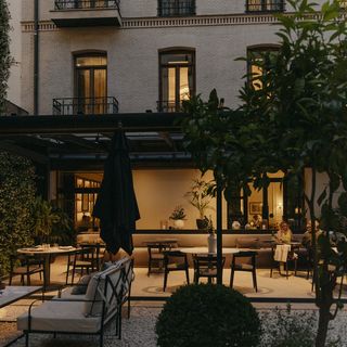 El Patio de Claudio - 1