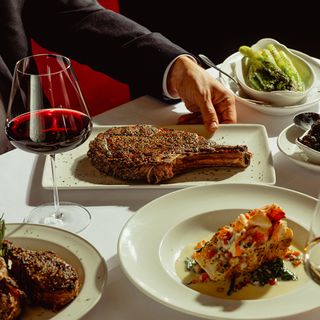 Pappas Bros. Steakhouse - 2