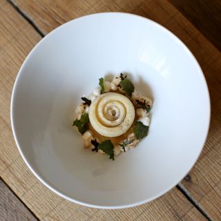 LAMENG Menue & Bistro - 9