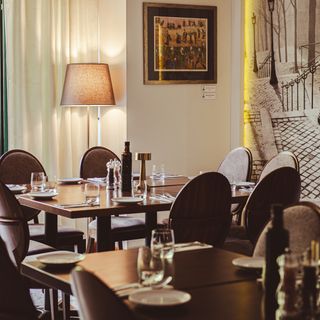 Petit Paris - 1