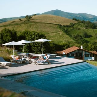 Lore Ttipia - Auberge Ostape - 2