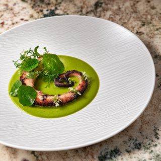 Valiente Kitchen Bar - 5